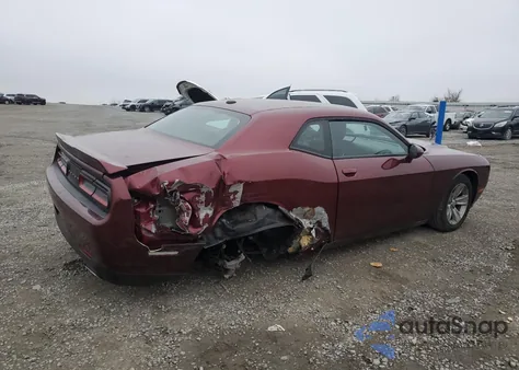 2021 Dodge Challenger Sxt z USA, uszkodzony, nr VIN 2C3CDZAG2MH534320